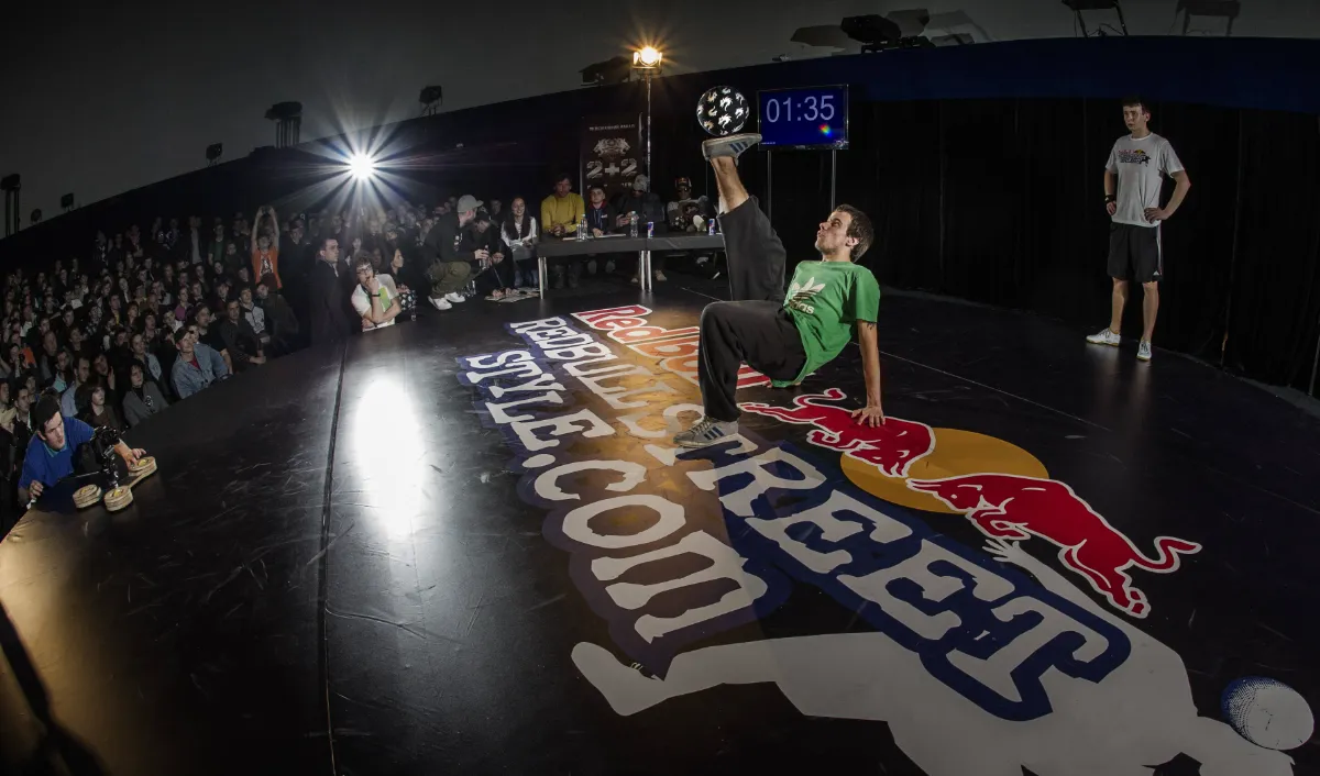 Батл між учасниками всеукраїнської кваліфікації Red Bull Street Style 2012